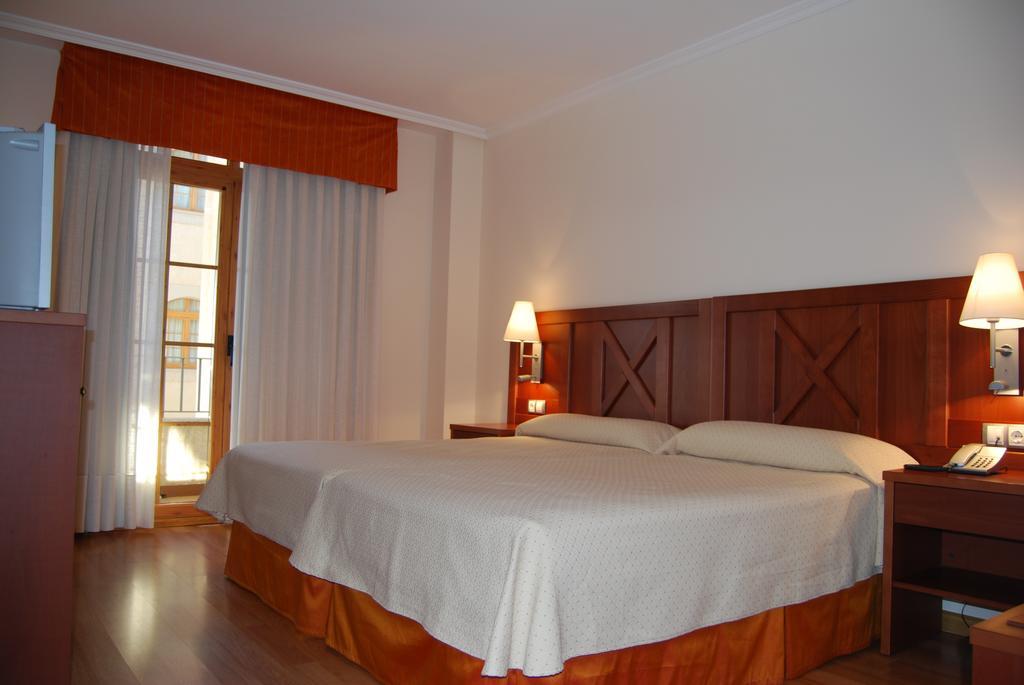 Hotel Meleiros Castro De Sanabria Phòng bức ảnh