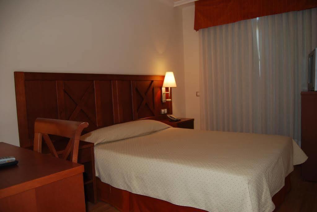Hotel Meleiros Castro De Sanabria Ngoại thất bức ảnh