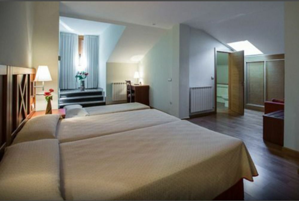 Hotel Meleiros Castro De Sanabria Ngoại thất bức ảnh
